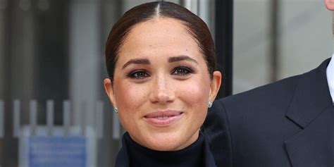 rachel zane nude|Meghan Markle's unexpected reaction to Suits actor's nude scene.